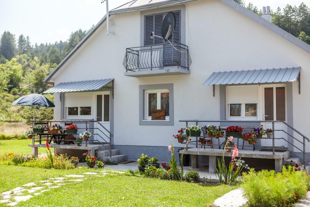 Apartments Heaven Cetinje Exterior photo